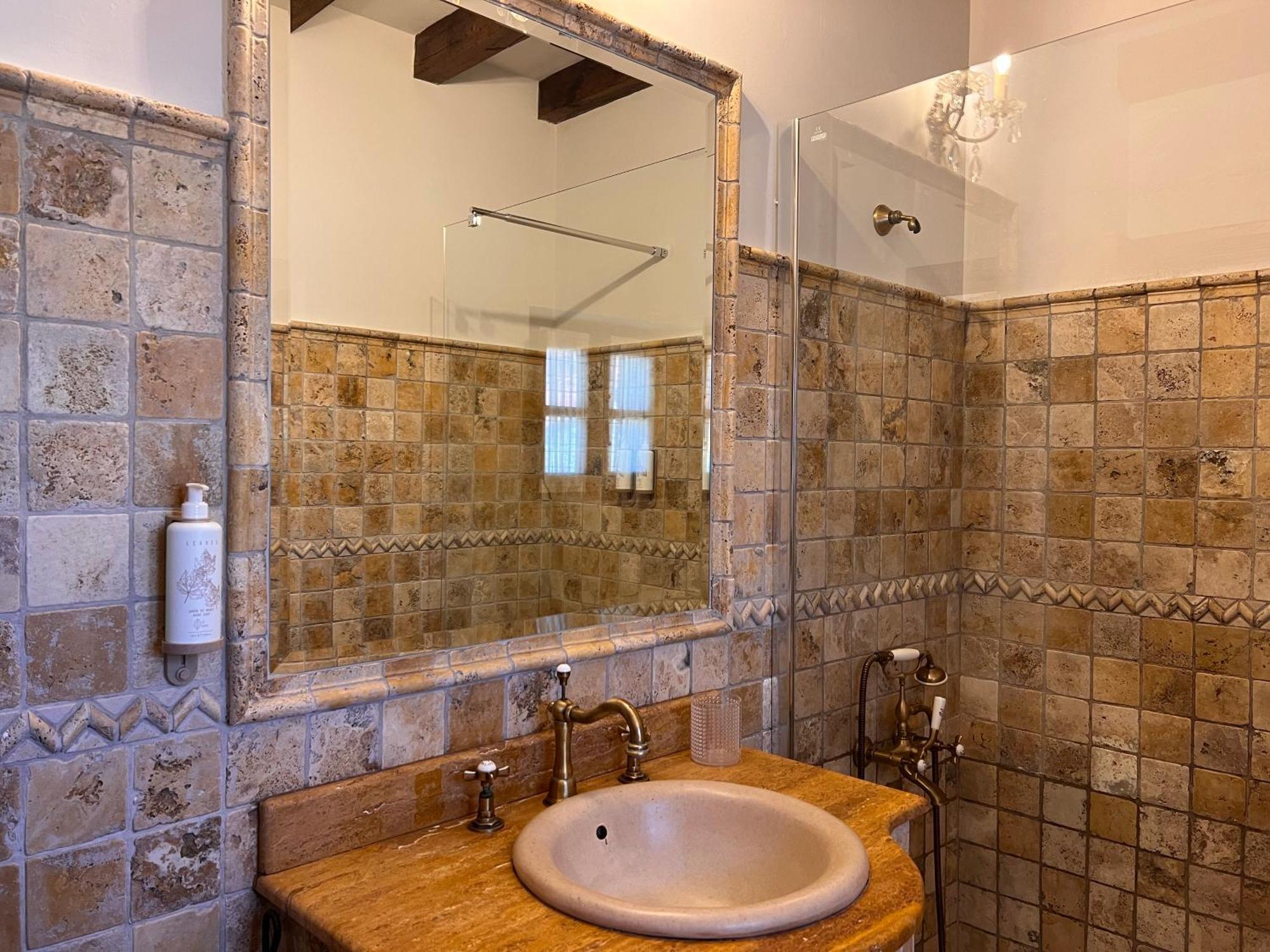 Apartamentos Villa Julieta Ruente Eksteriør bilde